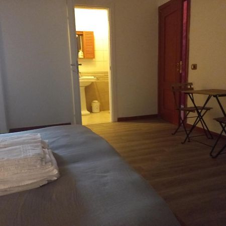 Appartement Alba Marina E Tramonti Etnei à Riposto Extérieur photo